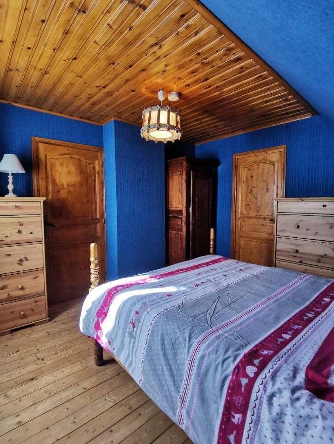 Authentique Chalet Vue Sur Le Lac Et Les Pistes Besse-et-Saint-Anastaise Εξωτερικό φωτογραφία